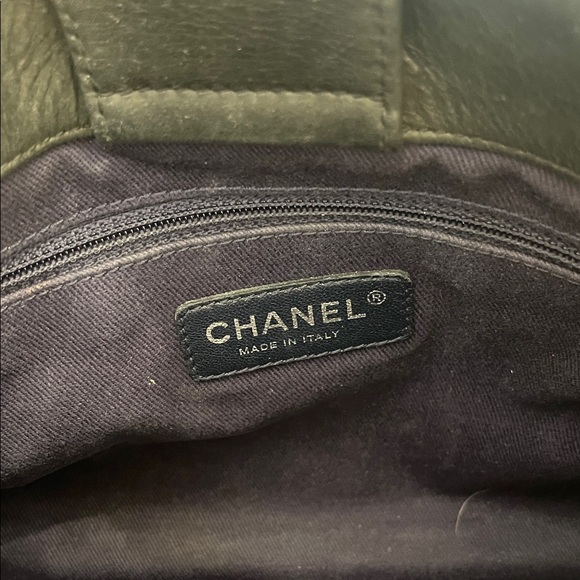 Chanel shopping tote - Picture 5 of 9
